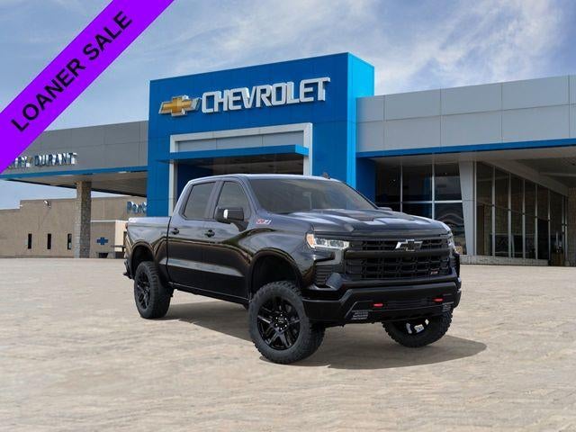 2026 Chevrolet Silverado 1500 LT Trail Boss in Black — front three-quarter view
