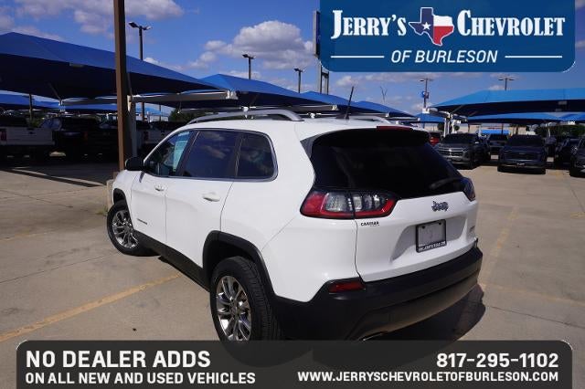 2019 Jeep Cherokee — interior view