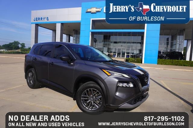 2023 Nissan Rogue S in Gray — front three-quarter view